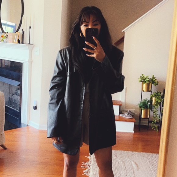 Vintage Jackets & Blazers - Black 100% lambskin Vintage Oversized 90s Leather Jacket Button Closure